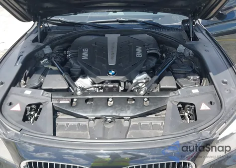 2012 BMW 750Li from USA, damaged, VIN WBAKB8C53CDX20766